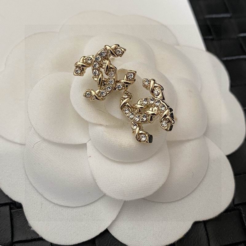 Chanel earing 1lyx2